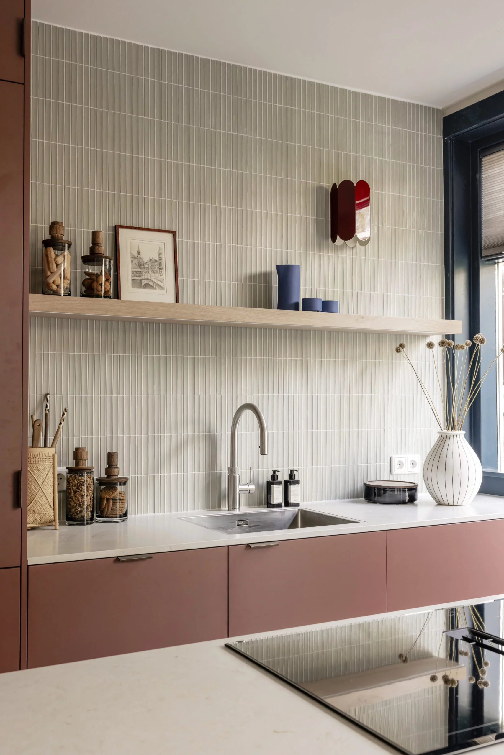 How do you choose the right size mosaic tile?